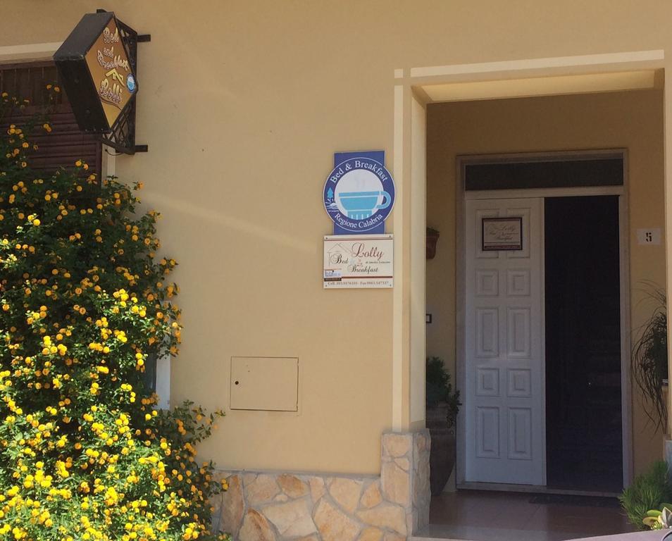 Lolly Bed & Breakfast Paravati Bagian luar foto